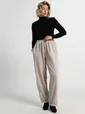 Брюки Городской ритм (молочные) Б15262-9М